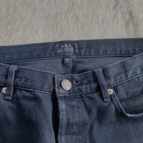 APC Petite Standard Denim - Picture 2 of 3